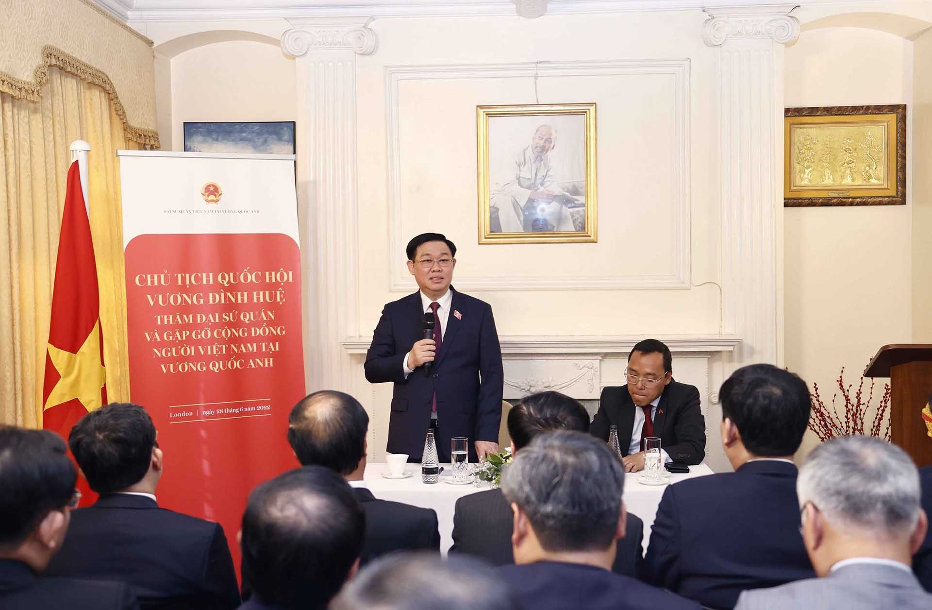 Chủ tịch Quốc hội Vương Đình Huệ phát biểu. (Nguồn: TTXVN)