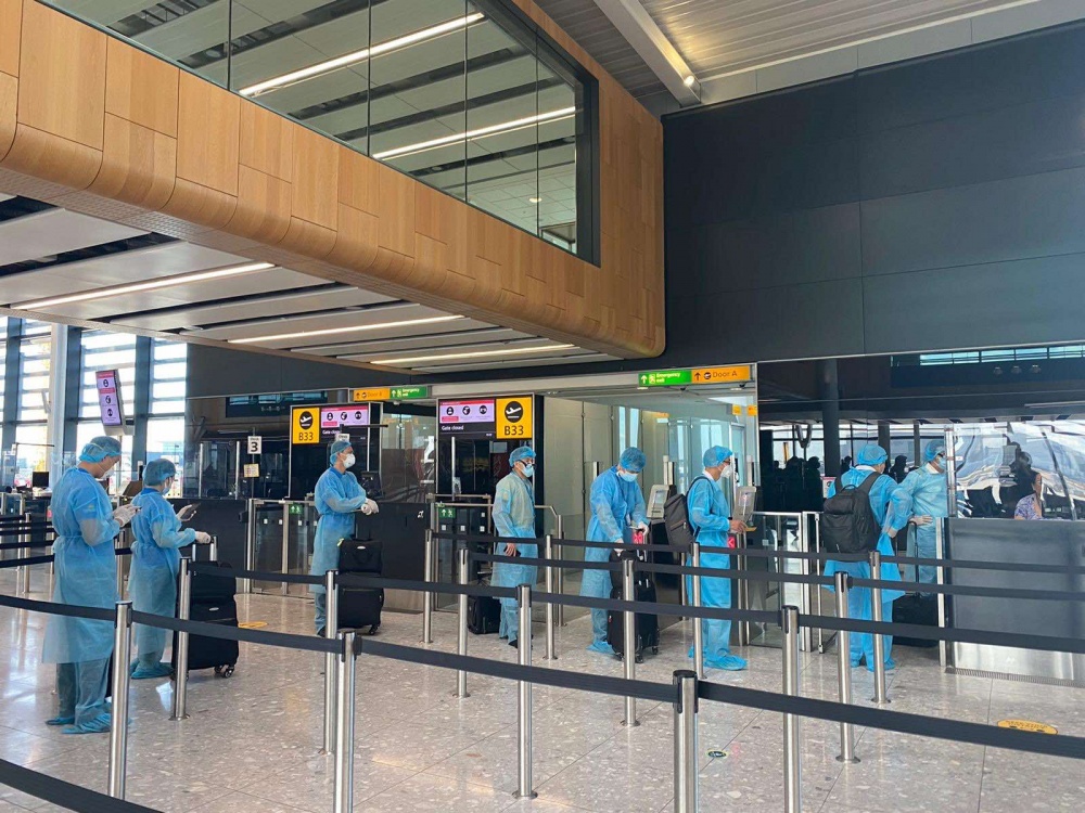 dich covid 19 them 340 cong dan viet nam tu anh ve nuoc an toan