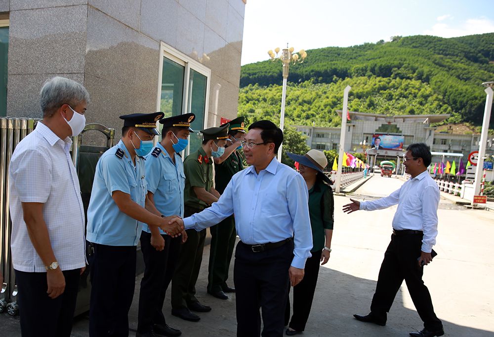 Phó Thủ tướng Phạm Bình Minh làm việc tại Lai Châu pho thu tuong pham binh minh lam viec tai lai chau