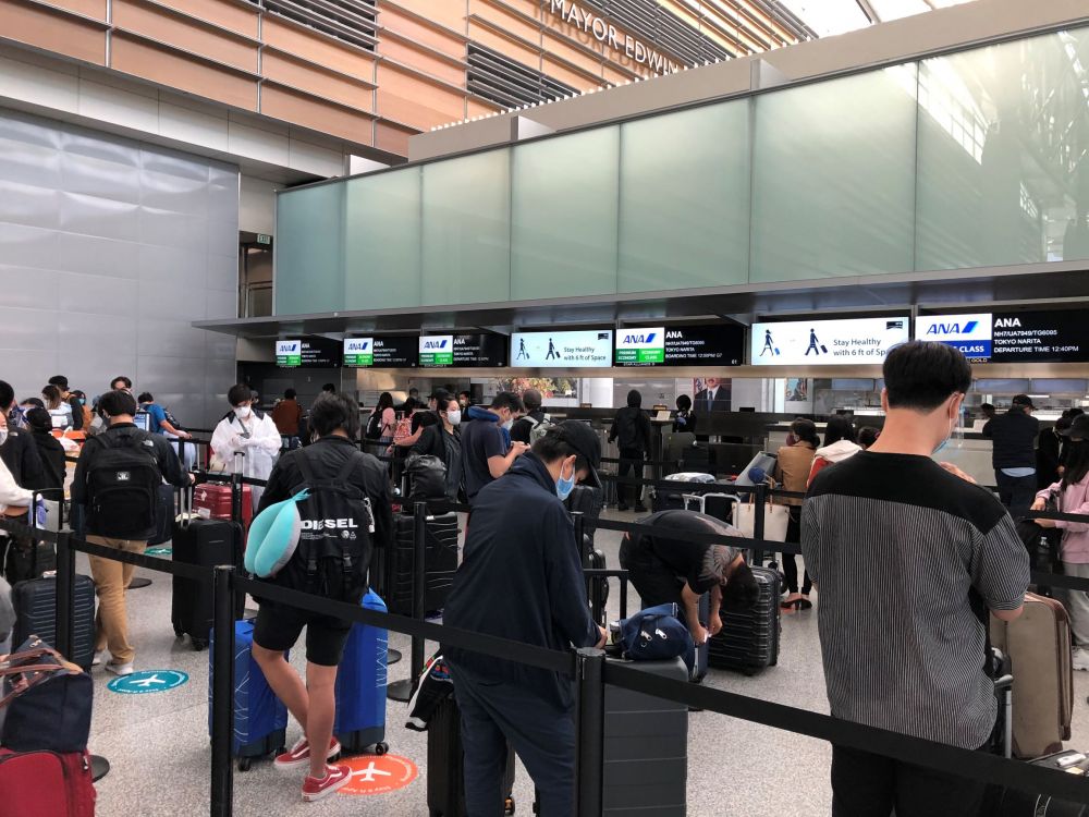 dich covid 19 dua gan 300 cong dan viet nam tu hoa ky va nhat ban ve nuoc 2