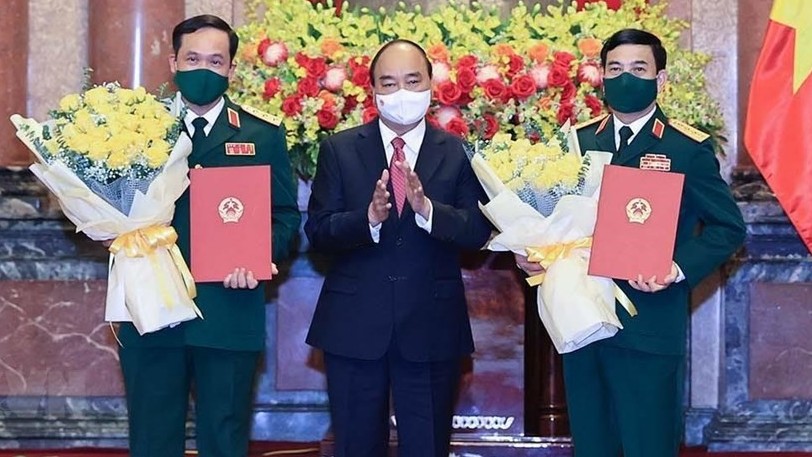 Chủ tịch nước trao Quyết định thăng quân hàm Đại tướng và Thượng tướng cho 2 lãnh đạo Bộ Quốc phòng
