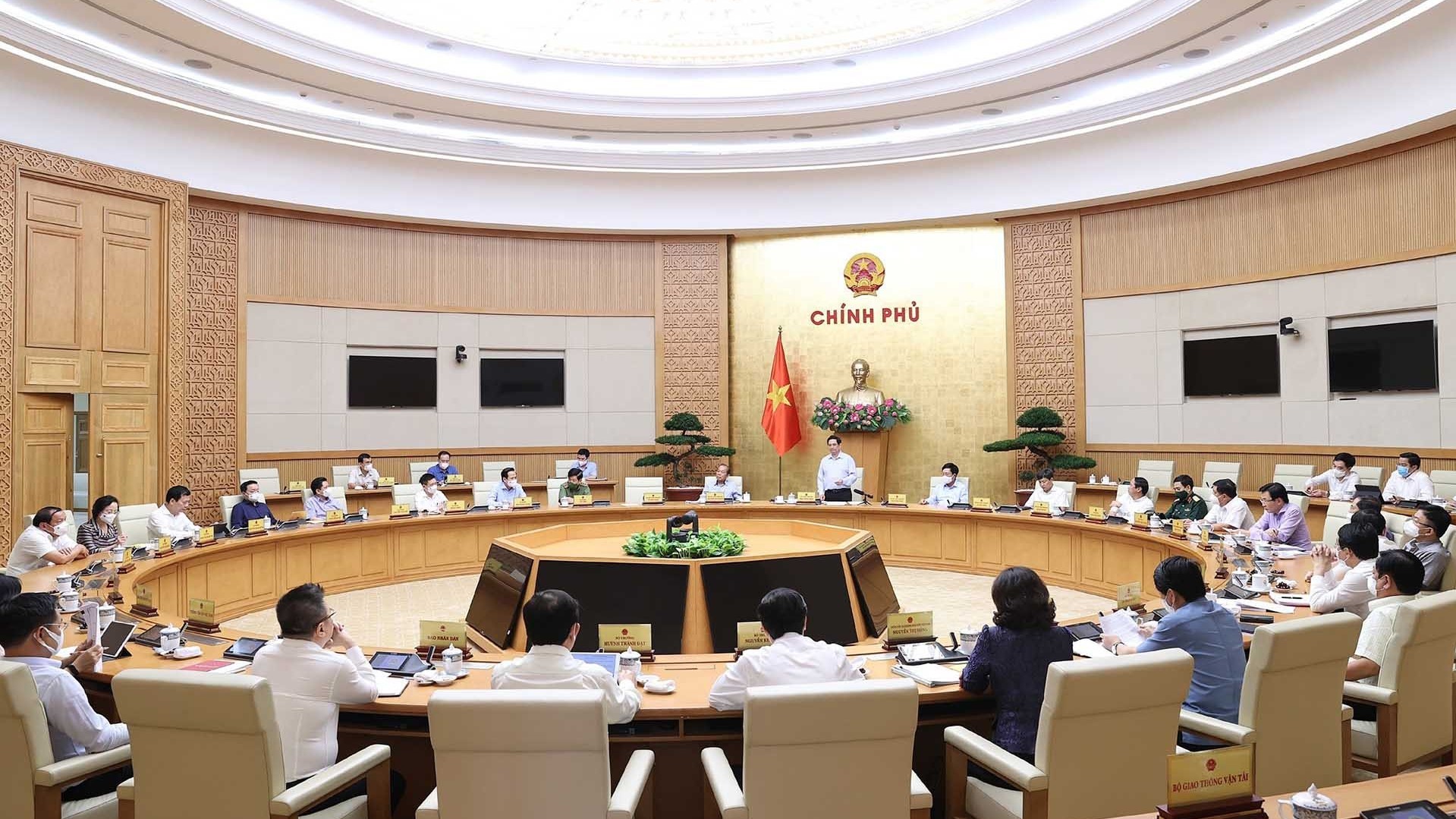 Chính phủ ban hành Nghị quyết phiên họp chuyên đề về phòng, chống dịch Covid-19