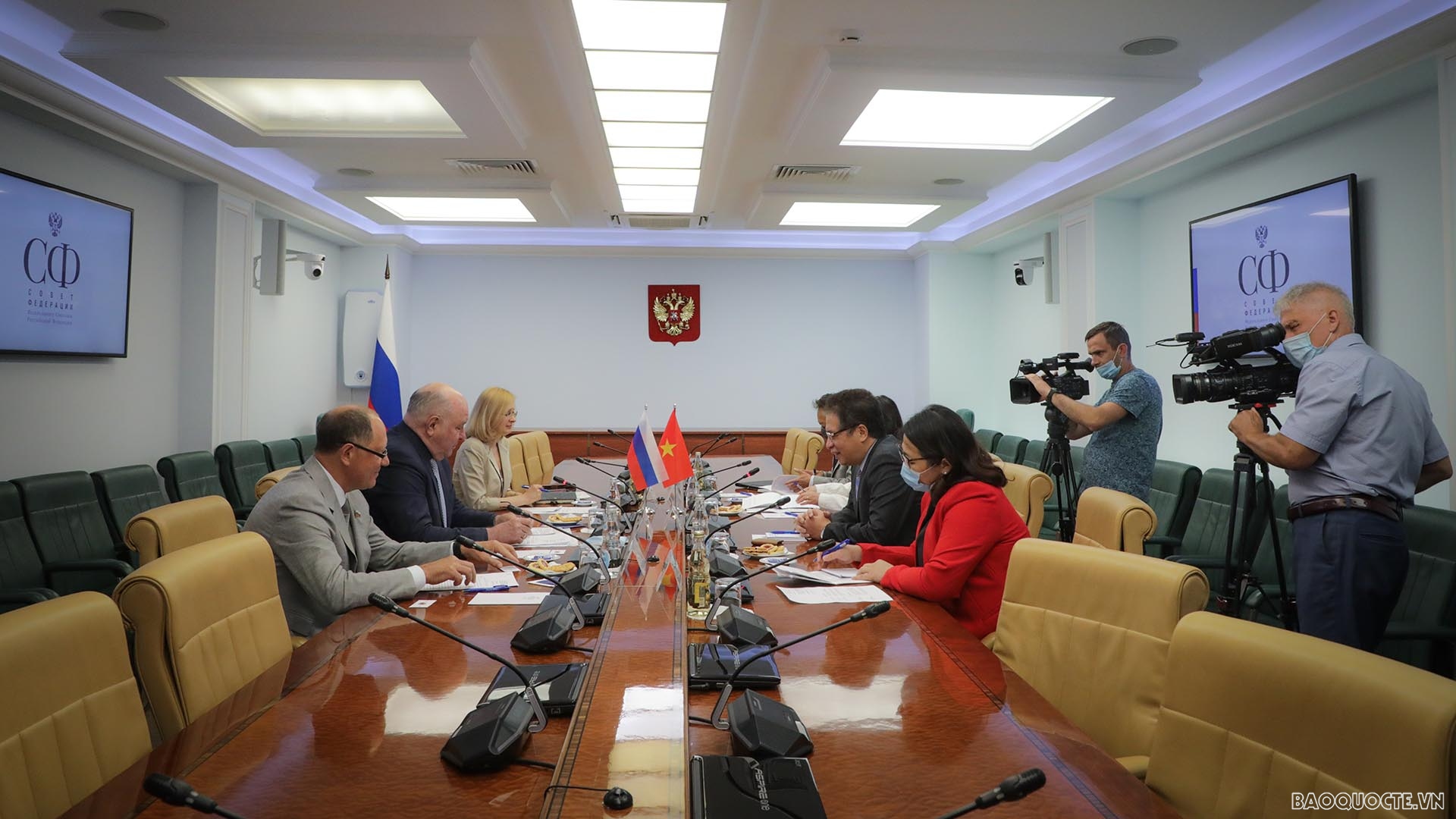 Toàn cảnh cuộc gặp.