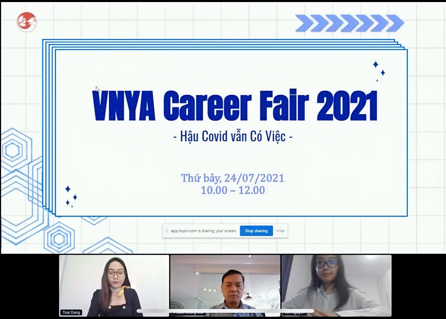 Sinh viên Việt Nam tại Singapore tổ chức hội thảo việc làm trực tuyến: Hậu Covid vẫn có việc Sinh viên Việt Nam tại Singapore tổ chức hội thảo việc làm trực tuyến: Hậu Covid vẫn có việc