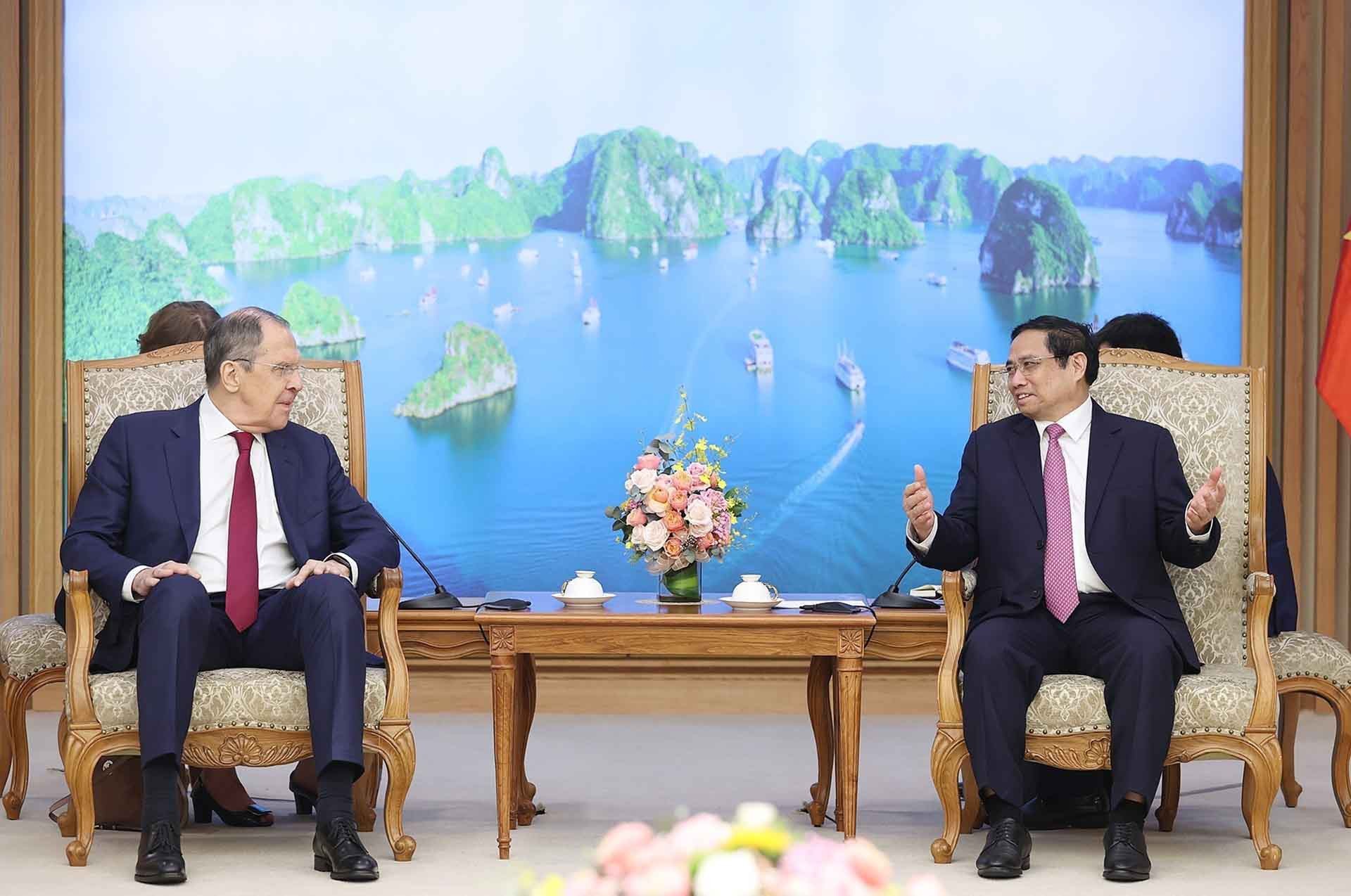 Thủ tướng Phạm Minh Chính tiếp Bộ trưởng Ngoại giao Nga Sergey Lavrov. (Nguồn: TTXVN)
