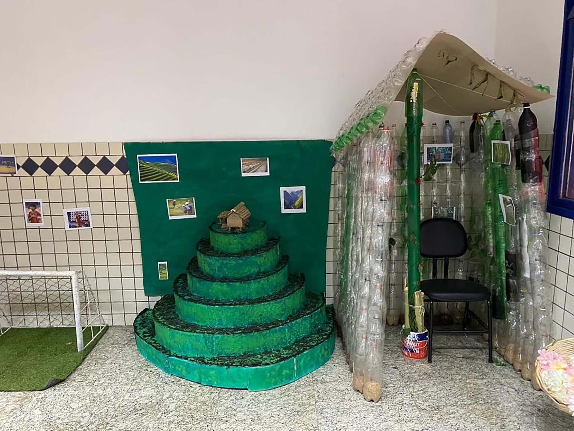 Học sinh trung học Brazil biểu diễn chương trình văn nghệ về Việt Nam