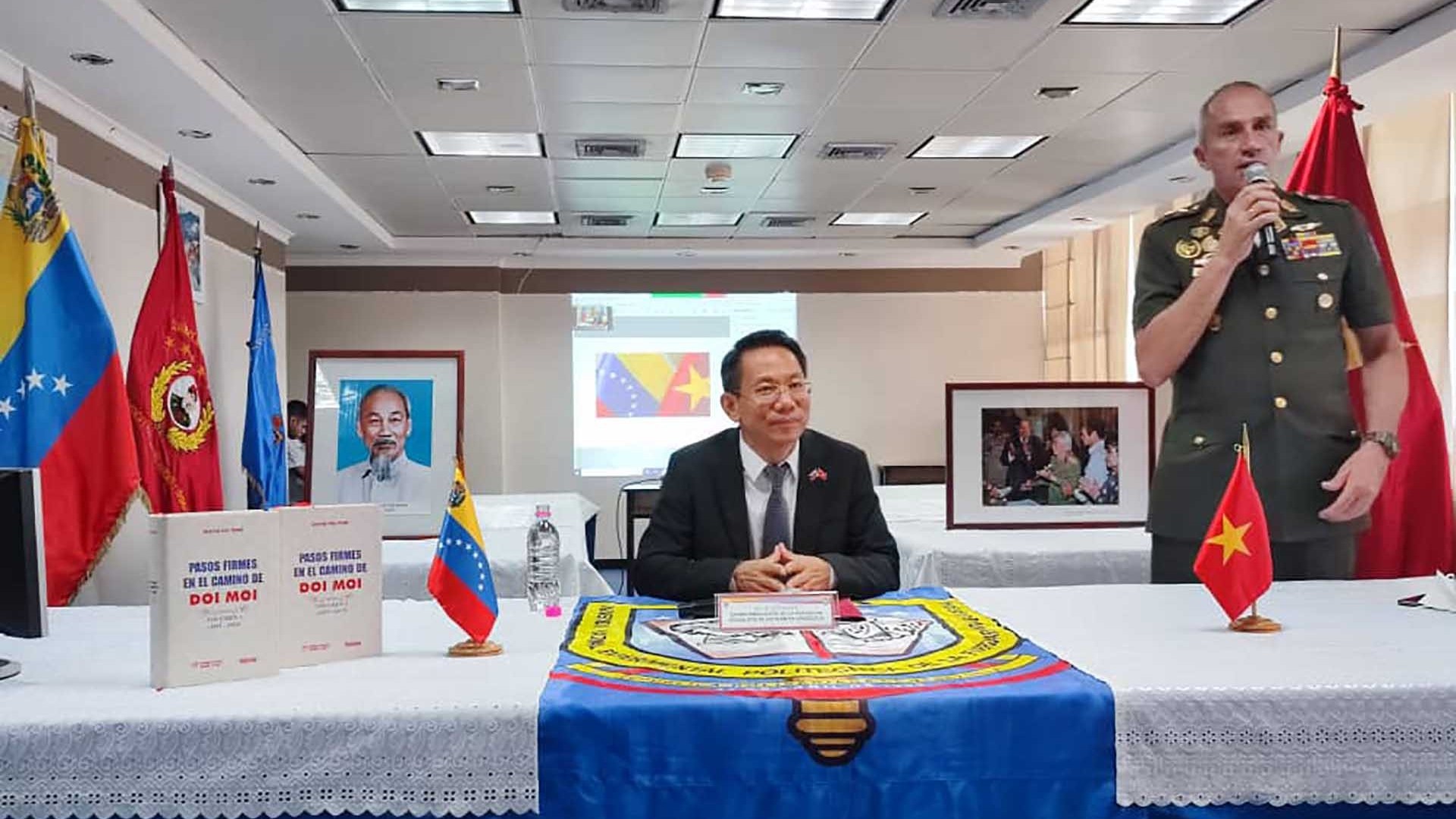 Tọa đàm thực tiễn đổi mới ở Việt Nam và bài học kinh nghiệm đối với Venezuela