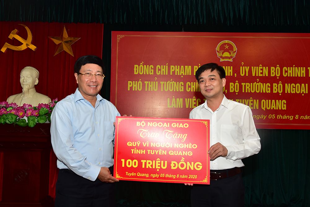 pho thu tuong pham binh minh lam viec voi tinh tuyen quang 2