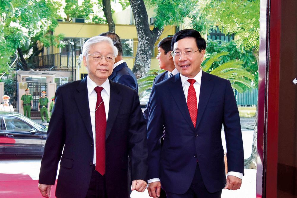 ngoai giao viet nam 75 nam dong hanh cung dan toc phung su to quoc phung su nhan dan