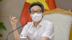 Tiêm hết vaccine cho người dân TP. Hồ Chí Minh để đạt miễn dịch cộng đồng sớm nhất