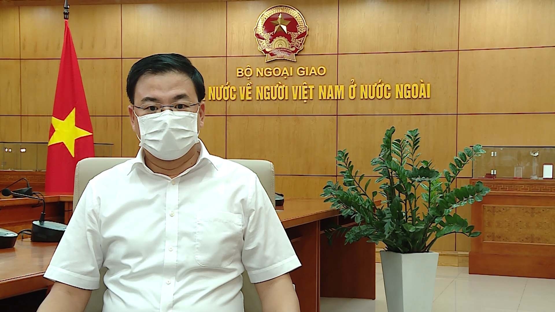 Kiều bào hướng về quê hương, chung sức vượt đại dịch