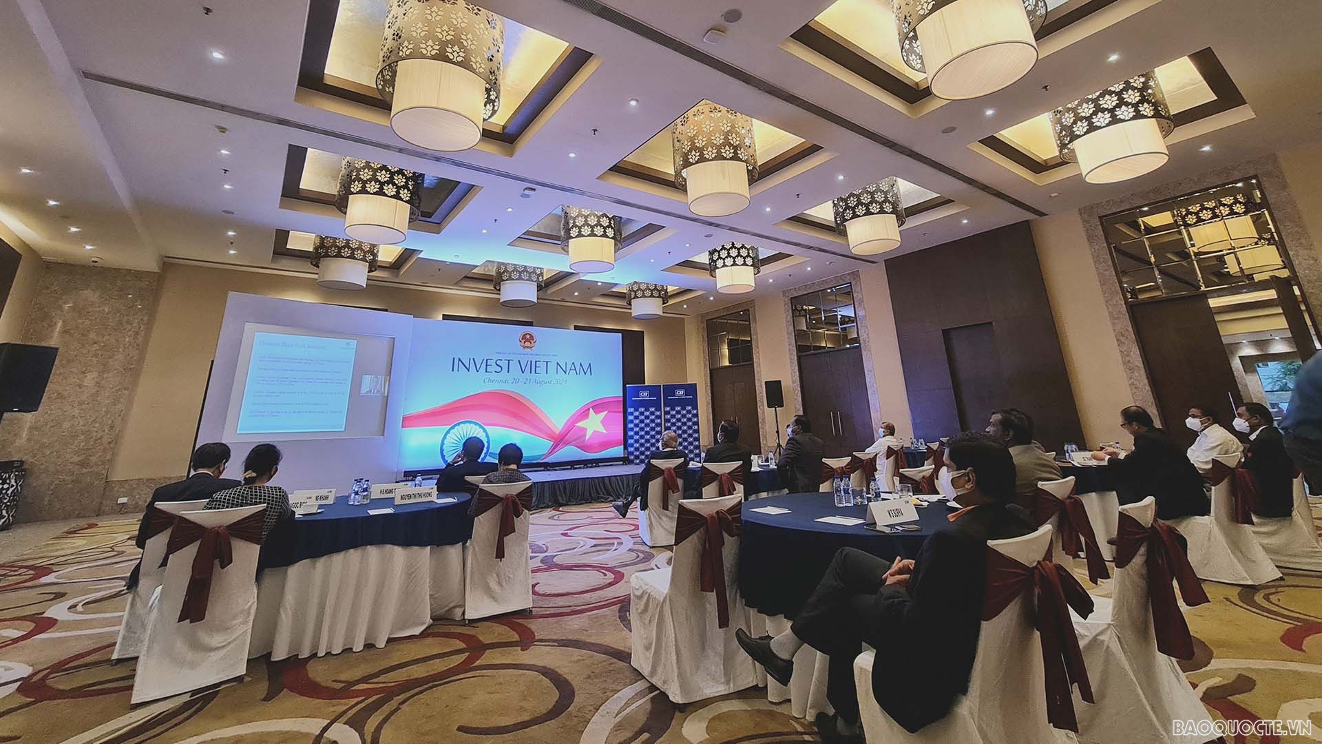 Đại sứ quán Việt Nam tại Ấn Độ đã tổ chức 2 sự kiện ngoại giao kinh tế, thu hút đầu tư mang tên “Gặp gỡ Việt Nam” tại thành phố Bangalore, bang Karnataka và Chennai, bang Tamil Nadu, Ấn Độ.