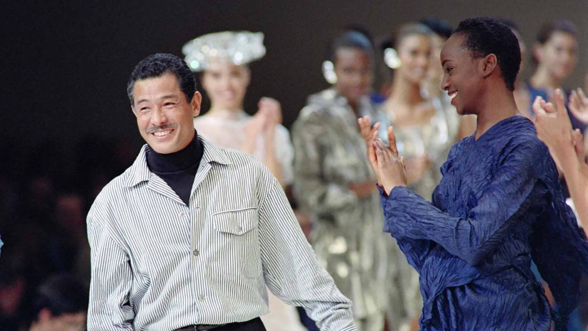 Issey Miyake: ‘Cây đại thụ’ thời trang Nhật Bản