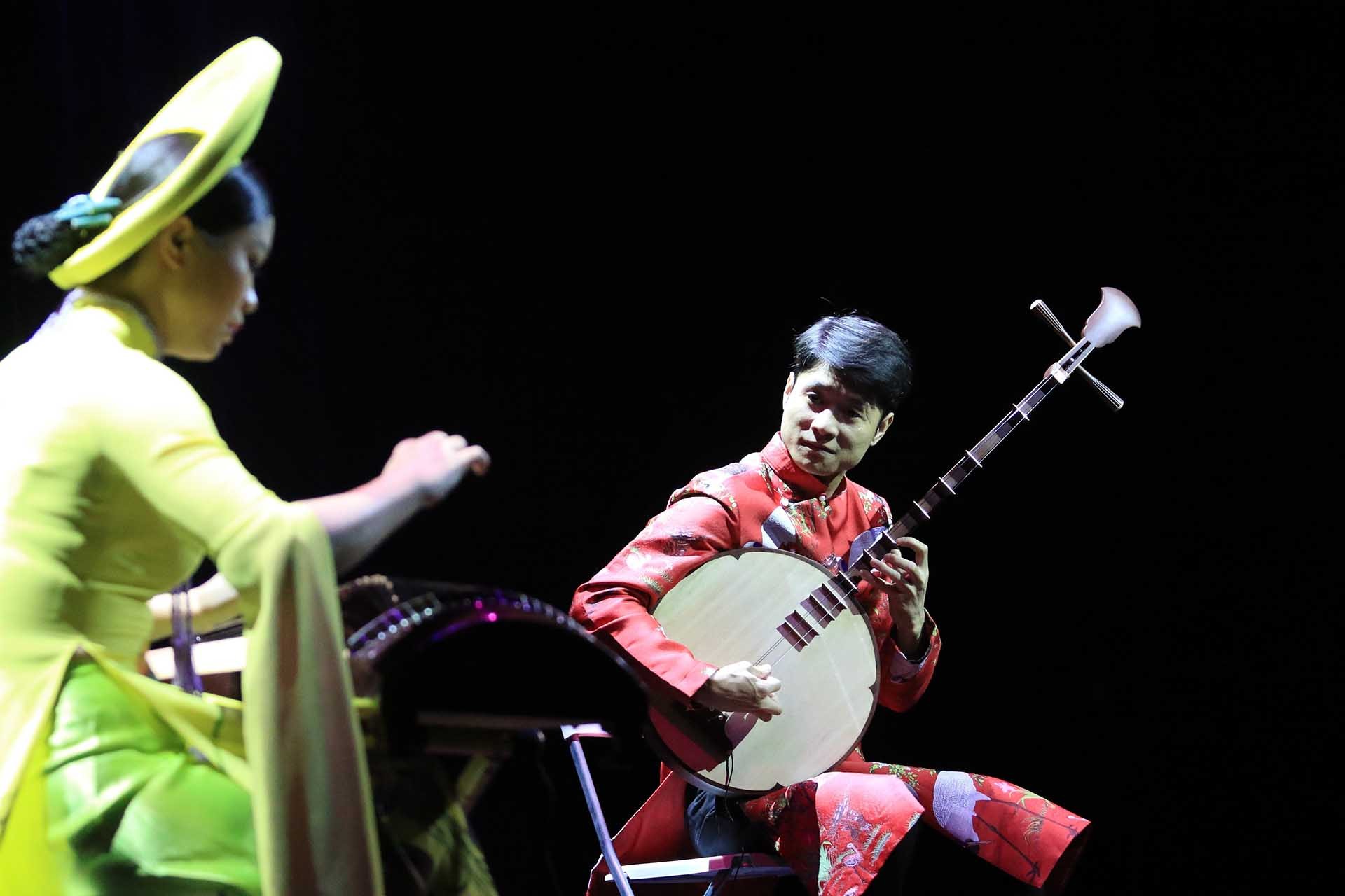 Chương trình nghệ thuật Giai điệu Tổ quốc tại Liên bang Nga Chương trình nghệ thuật Giai điệu Tổ quốc tại Liên bang Nga