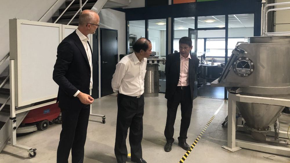 Đại sứ Việt Nam tại Hà Lan Phạm Việt Anh làm việc với Cơ quan quản lý nước Vechtstromen