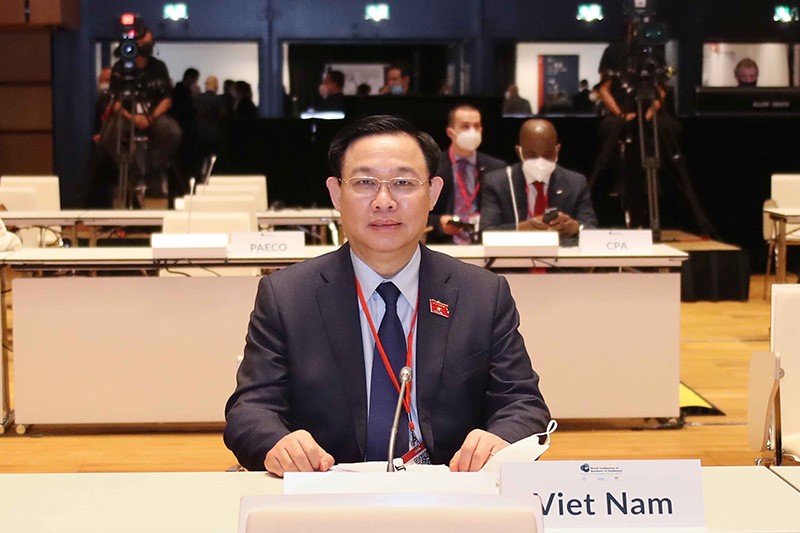 Chủ tịch Quốc hội Vương Đình Huệ dự Lễ khai mạc Hội nghị các Chủ tịch Quốc hội thế giới lần thứ 5. (Nguồn: TTXVN) Chủ tịch Quốc hội Vương Đình Huệ dự Lễ khai mạc Hội nghị các Chủ tịch Quốc hội thế giới lần thứ 5. (Nguồn: TTXVN)