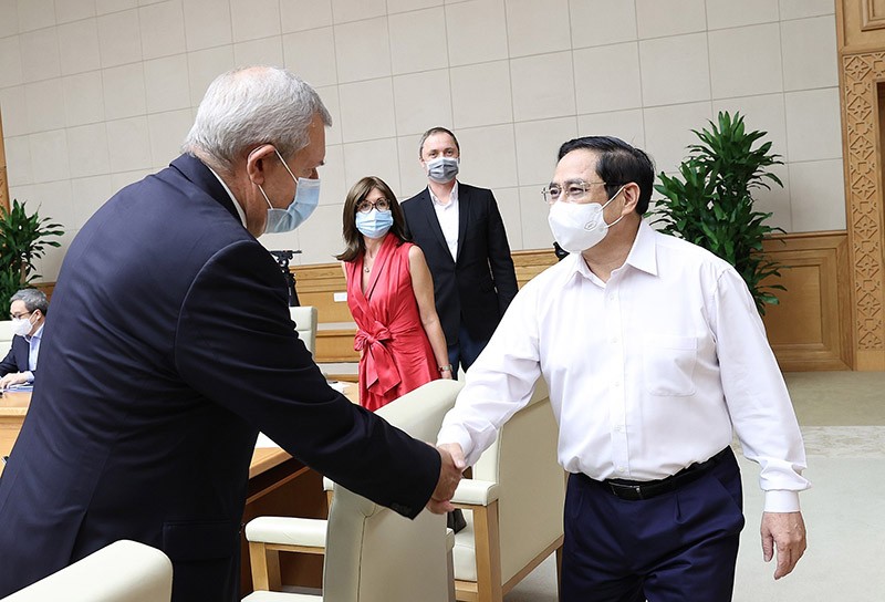 Thủ tướng Phạm Minh Chính với đại diện doanh nghiệp châu Âu tại Việt Nam. (Nguồn: TTXVN) Thủ tướng Phạm Minh Chính với đại diện doanh nghiệp châu Âu tại Việt Nam. (Nguồn: TTXVN)