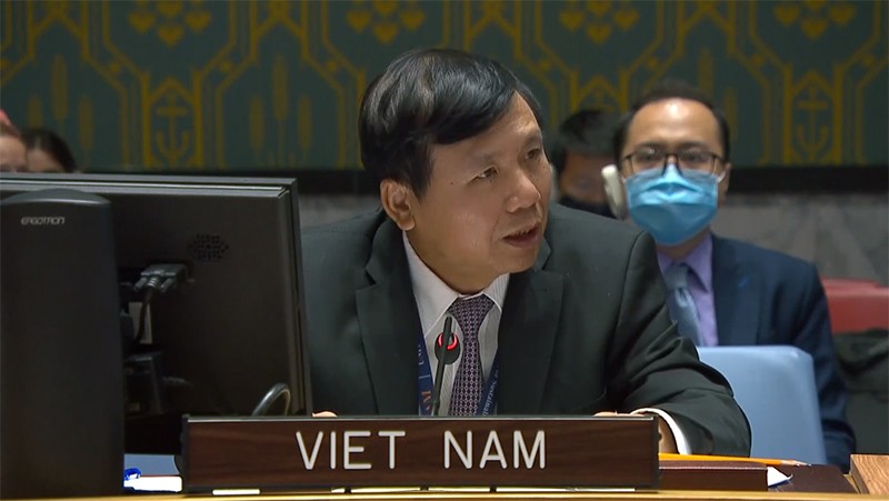 Hội đồng Bảo an thông qua Nghị quyết về các tiến trình chuyển tiếp và thảo luận về tình hình Afghanistan