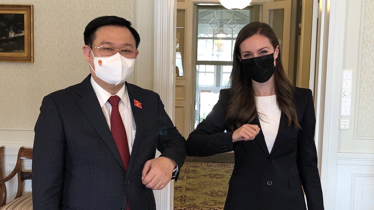 Chủ tịch Quốc hội Vương Đình Huệ hội kiến Thủ tướng Phần Lan Sanna Marin