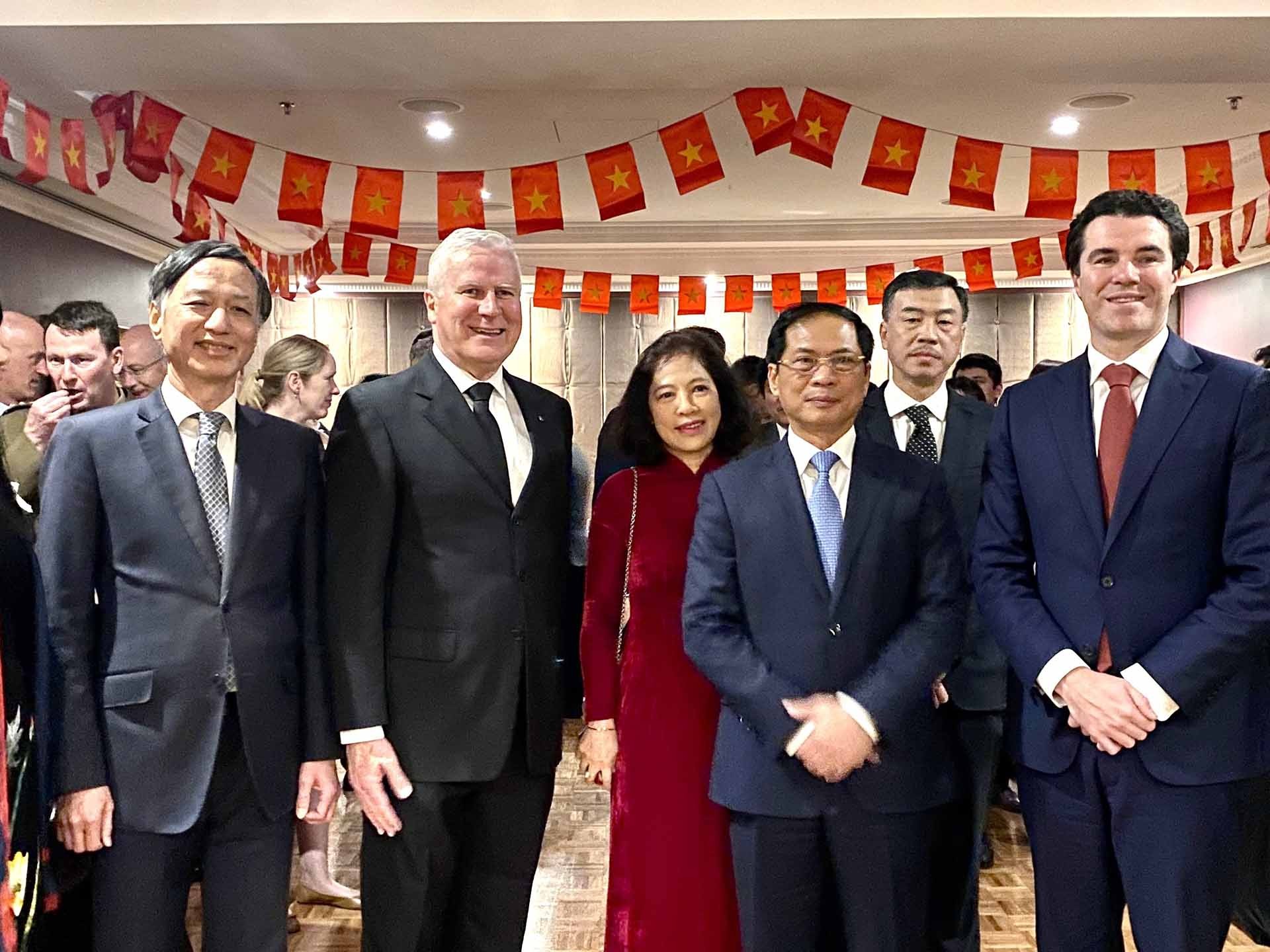 Bộ trưởng Ngoại giao Bùi Thanh Sơn dự Lễ kỷ niệm 77 năm Quốc khánh 2/9 tại Australia