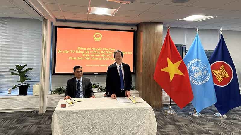 Bộ trưởng Bộ Giáo dục và Đào tạo dự Hội nghị thượng đỉnh về chuyển đổi giáo dục của Liên hợp quốc