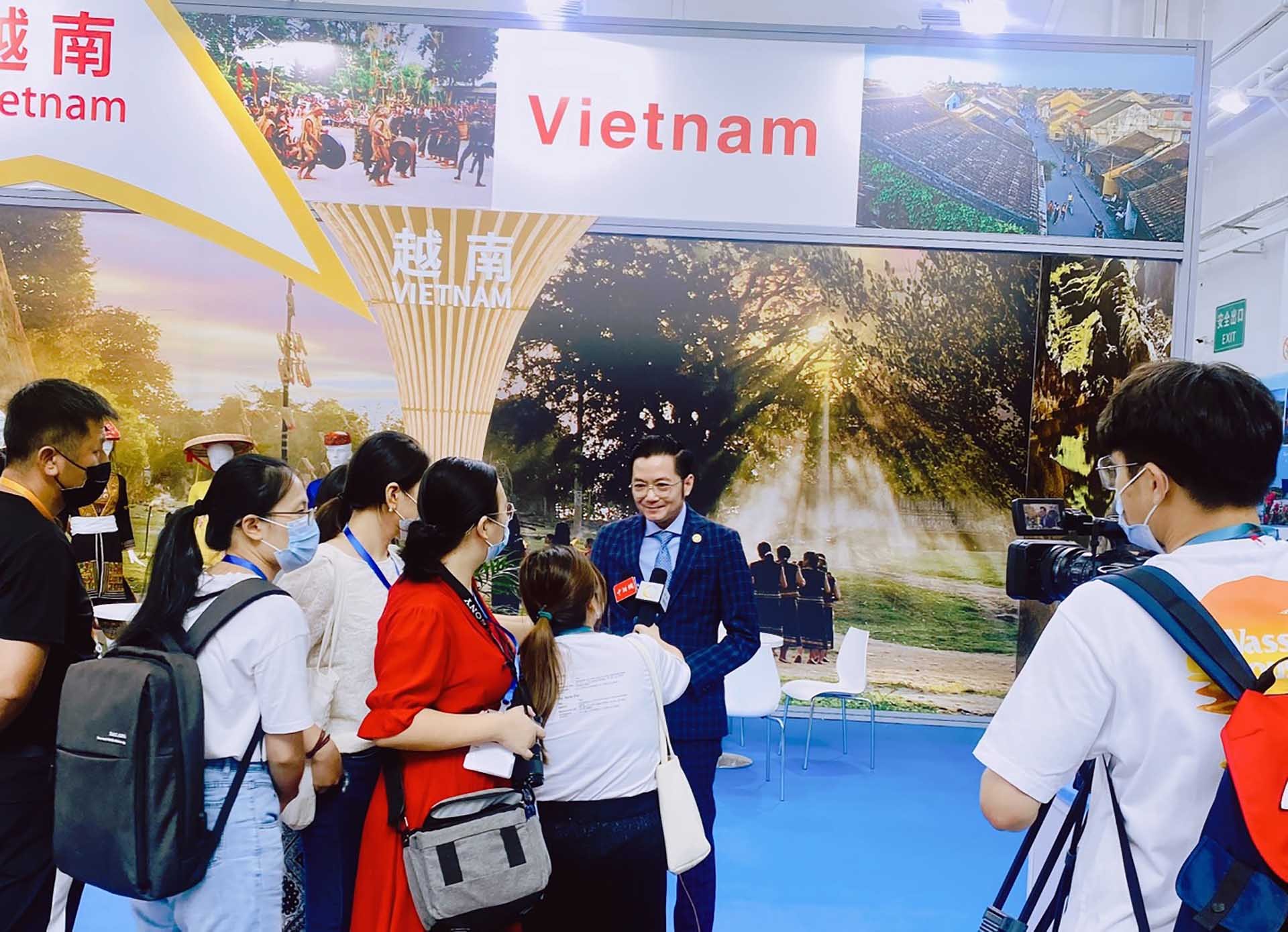 Gian hàng Việt Nam được quan tâm rộng rãi tại Hội chợ Du lịch Trung Quốc-ASEAN 2022