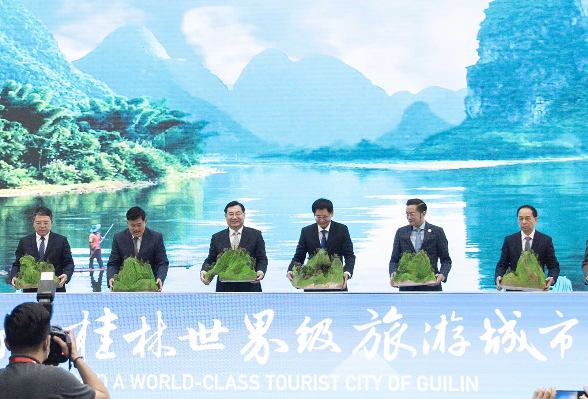 Gian hàng Việt Nam được quan tâm rộng rãi tại Hội chợ Du lịch Trung Quốc-ASEAN 2022