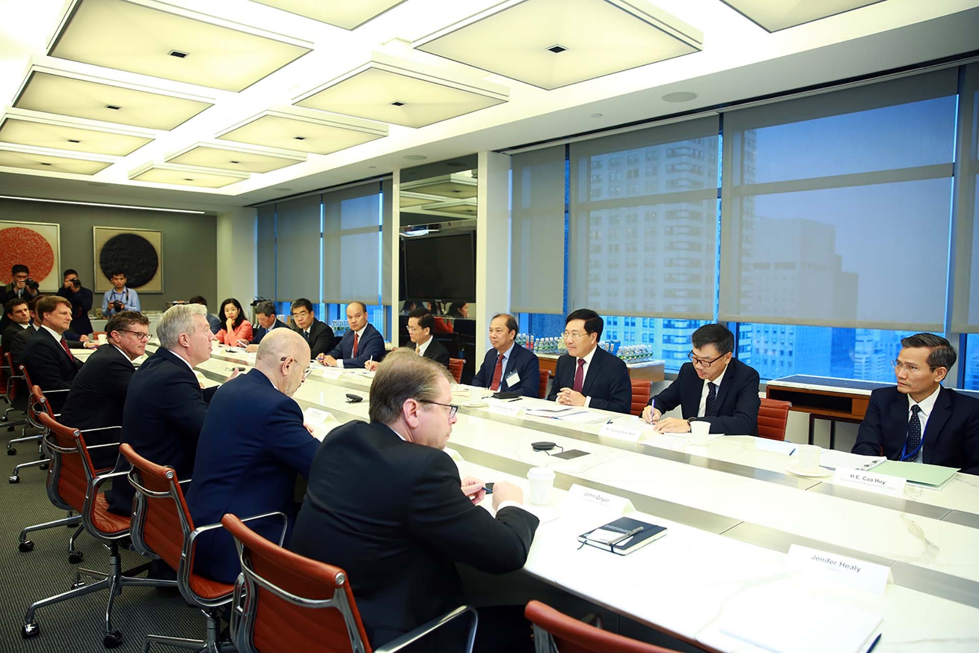 Việt Nam sẽ tiếp tục tạo điều kiện thuận lợi nhất cho các doanh nghiệp nước ngoài, trong đó có doanh nghiệp Hoa Kỳ