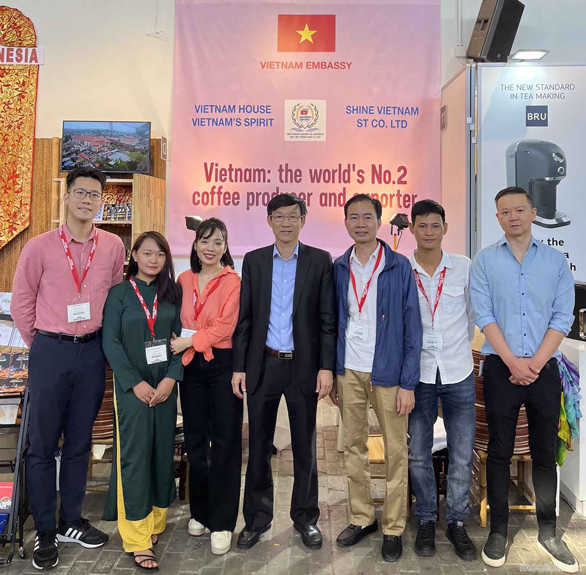 Đại sứ quán Việt Nam tại Hy Lạp tham dự Lễ hội cà phê Athens 2022.