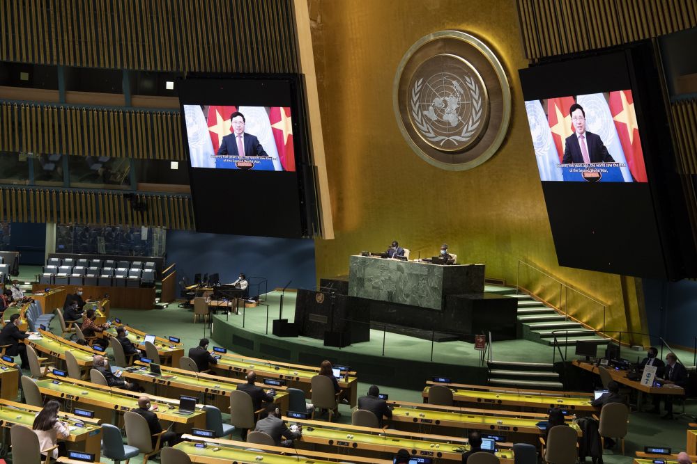 Phó Thủ tướng, Bộ trưởng Ngoại giao Phạm Bình Minh gửi thông điệp tại Phiên Cấp cao kỷ niệm Ngày Quốc tế về Xóa bỏ hoàn toàn Vũ khí hạt nhân trong khuôn khổ Tuần lễ cấp cao Đại hội đồng Liên hợp quốc khóa 75 Phát huy vai trò của hệ thống các khuôn khổ đa phương và song phương về vấn đề giải trừ, không phổ biến vũ khí hạt nhân