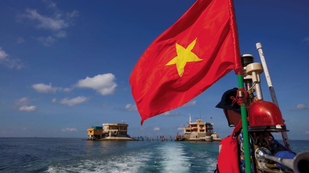 Bảo vệ phên dậu của Tổ quốc