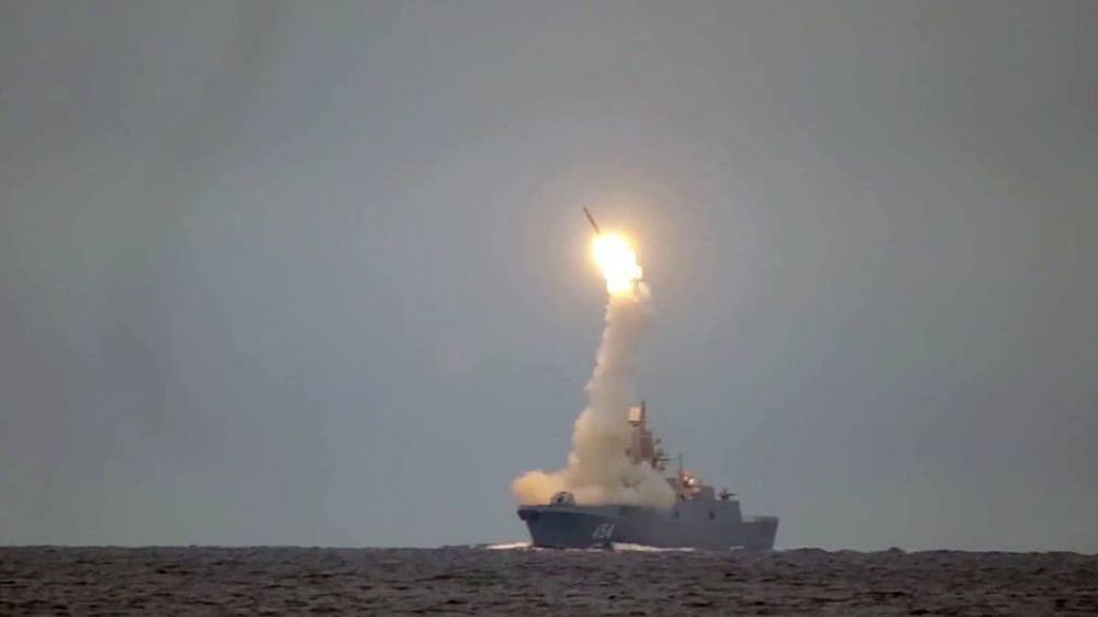 Nga sẽ thực hiện thêm ba vụ phóng thử tên lửa siêu thanh Tsirkon