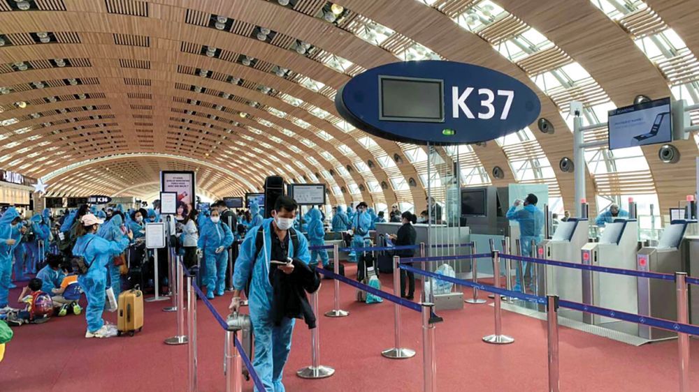 Bộ Ngoại giao: Xử lý nghiêm hành vi trục lợi các chuyến bay nhân đạo