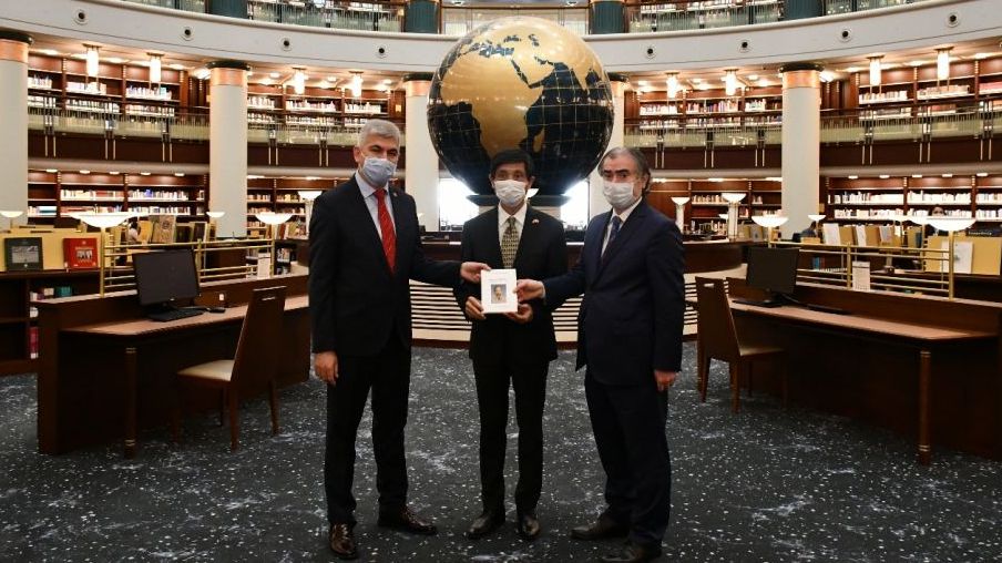 Ra mắt sách về cuộc đời và sự nghiệp Chủ tịch Hồ Chí Minh bằng tiếng Thổ Nhĩ Kỳ