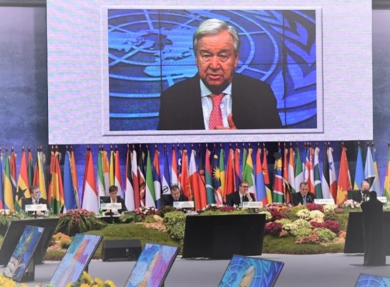 Việt Nam tham dự Cuộc họp cấp cao kỷ niệm 60 năm thành lập Phong trào Không liên kết tại Belgrade, Serbia Việt Nam tham dự cuộc họp cấp cao kỷ niệm 60 năm thành lập Phong trào Không liên kết tại Belgrade, Serbia