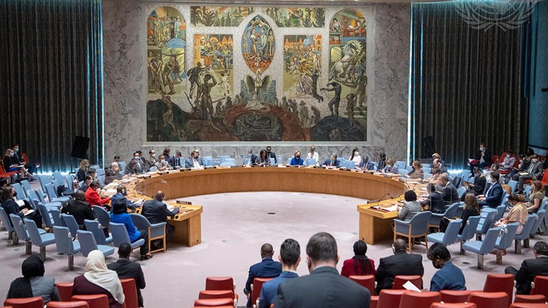 Hội đồng Bảo an Liên hợp quốc thảo luận định kỳ 6 tháng về tình hình khu vực Các Hồ Lớn tại châu Phi. Hội đồng Bảo an Liên hợp quốc thảo luận định kỳ 6 tháng về tình hình khu vực Các Hồ Lớn tại châu Phi.