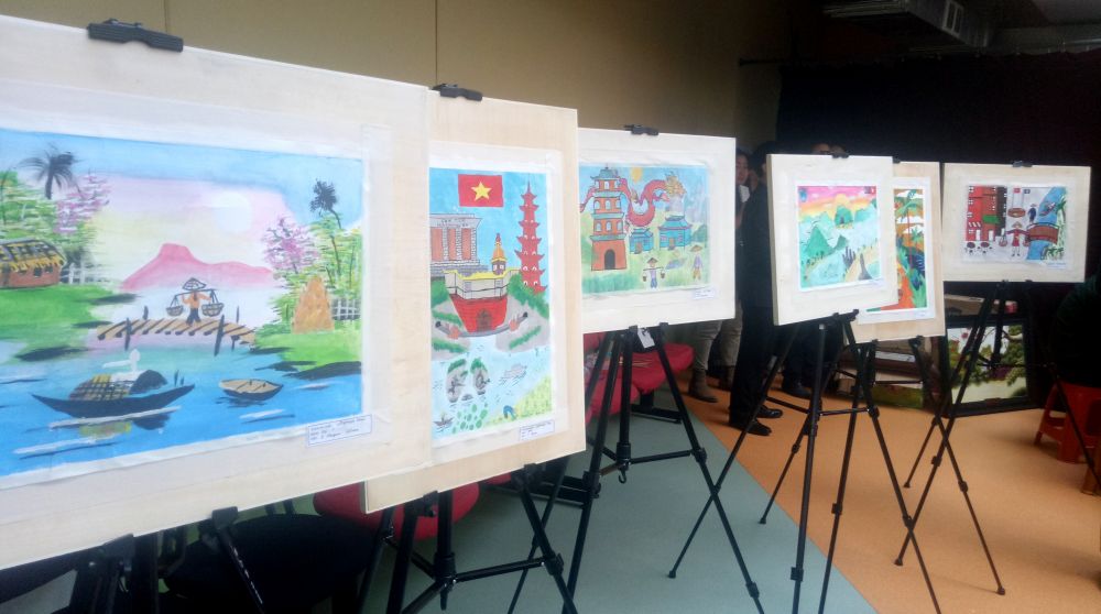 Kỷ niệm 40 năm trường mang tên Chủ tịch Hồ Chí Minh ở thủ đô Ulan Bator