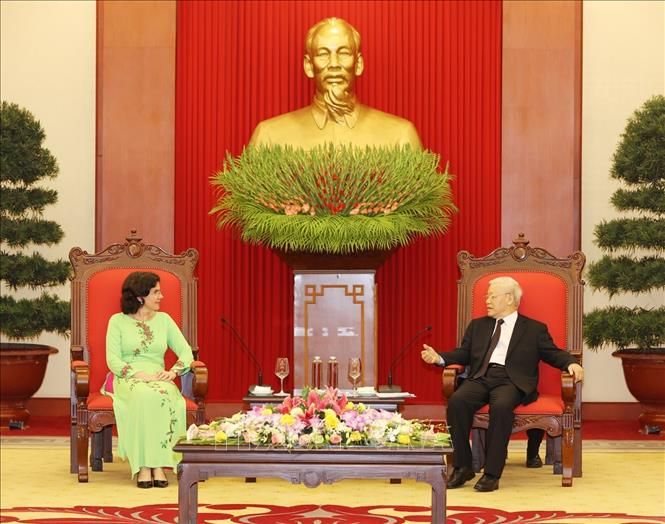 Tổng Bí thư, Chủ tịch nước Nguyễn Phú Trọng tiếp Đại sứ Cuba tại Việt Nam Tổng Bí thư, Chủ tịch nước Nguyễn Phú Trọng tiếp Đại sứ Cuba tại Việt Nam