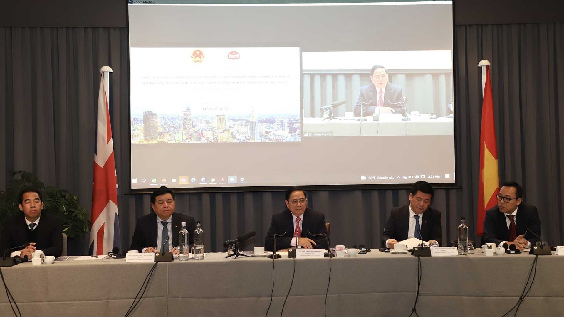 Thủ tướng Phạm Minh Chính gặp gỡ cộng đồng doanh nghiệp Anh