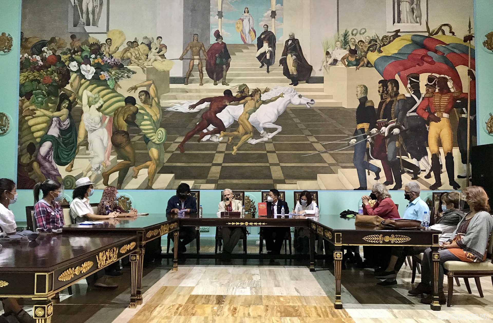 Nhà văn Luis Britto García: Việt Nam đã truyền cảm hứng cho nhiều thế hệ người dân Venezuela Nhà văn Luis Britto García: Việt Nam đã truyền cảm hứng cho nhiều thế hệ người dân Venezuela