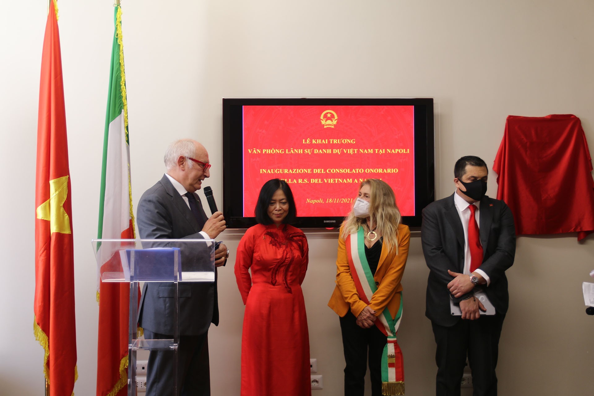 Khai trương Văn phòng Lãnh sự danh dự Việt Nam tại vùng Campania, Italy