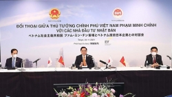 Thủ tướng tiếp lãnh đạo các tập đoàn kinh tế, trường đại học và đối thoại với các nhà đầu tư hàng đầu Nhật Bản