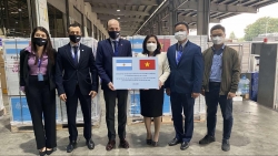 Chính phủ Argentina trao tặng Việt Nam 500.000 liều vaccine AstraZeneca