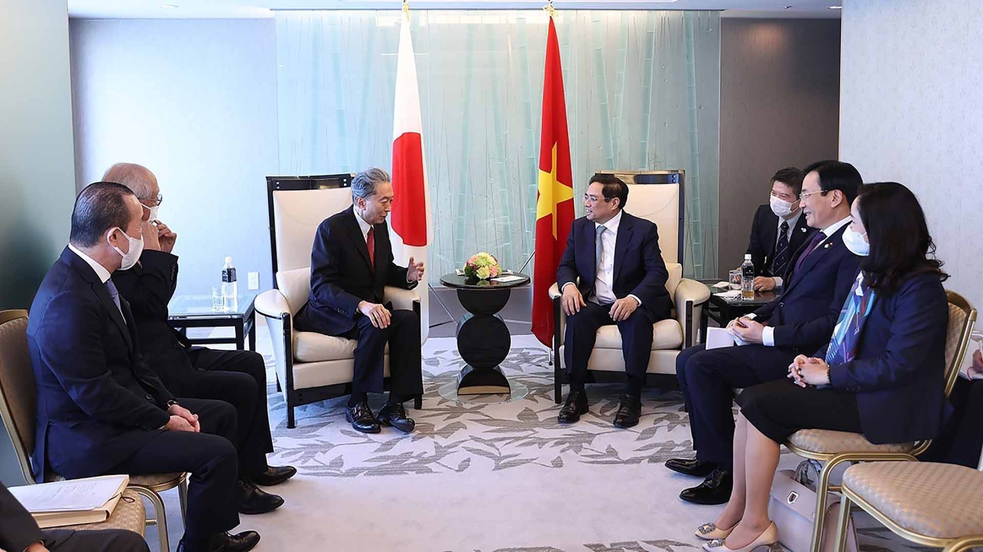 Thủ tướng Phạm Minh Chính tiếp cựu Thủ tướng Nhật Bản Hatoyama Yukio, hiện là Chủ tịch Viện Nghiên cứu Đông Á. (Nguồn: TTXVN) Thủ tướng Phạm Minh Chính tiếp cựu Thủ tướng Nhật Bản Hatoyama Yukio, hiện là Chủ tịch Viện Nghiên cứu Đông Á. (Nguồn: TTXVN)