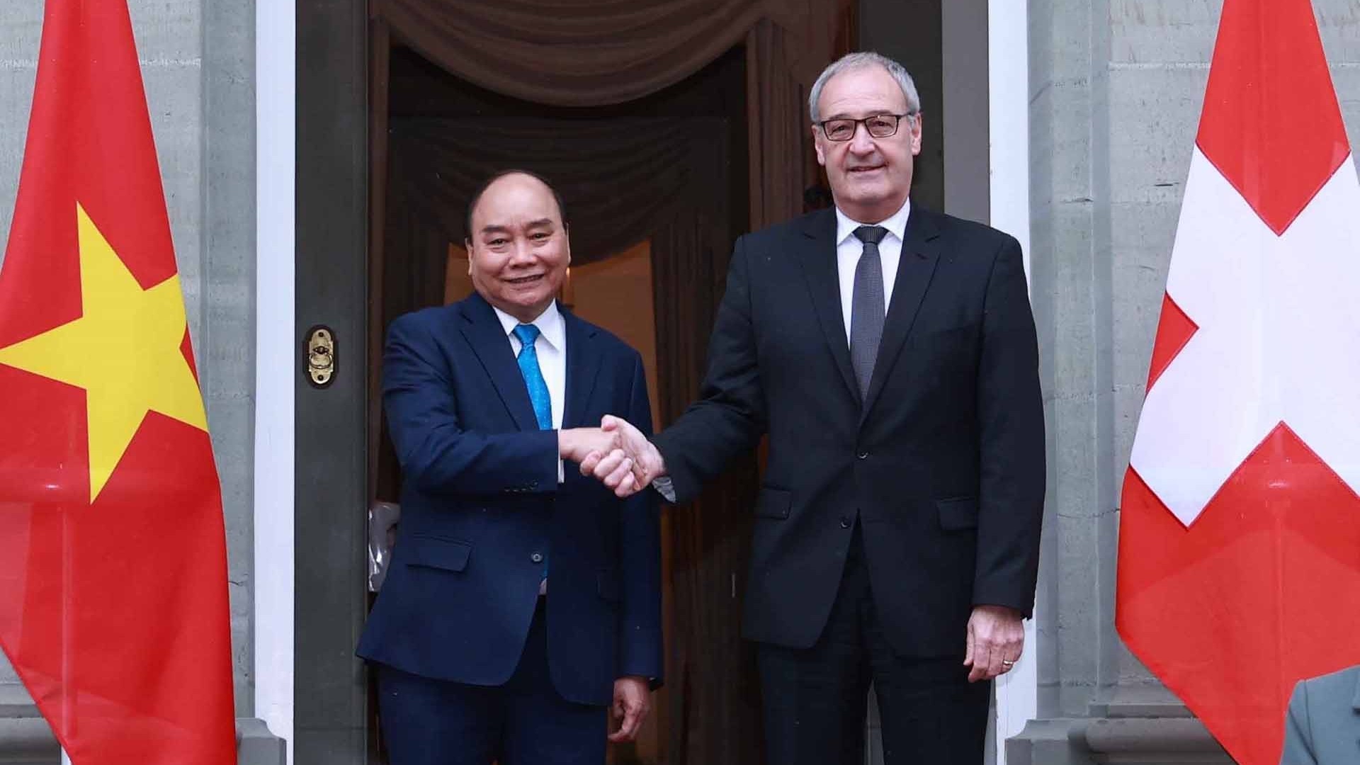 Chủ tịch nước Nguyễn Xuân Phúc hội đàm với Tổng thống Thụy Sỹ Guy Parmelin