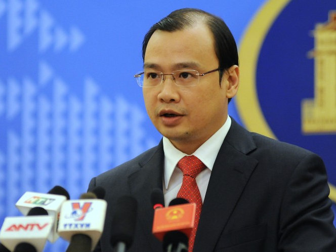 Việt Nam phản đối việc máy bay Trung Quốc hạ cánh ở Trường Sa