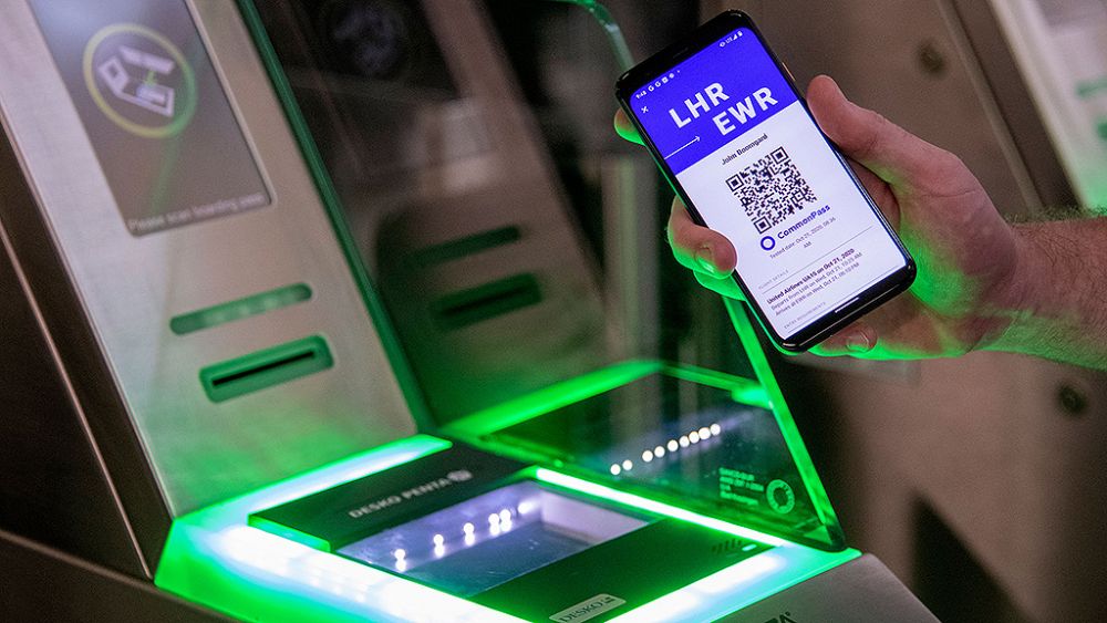 CommonPass, một trong những ứng dụng “hộ chiếu vaccine” đầu tiên của thế giới. (Nguồn: CNN)