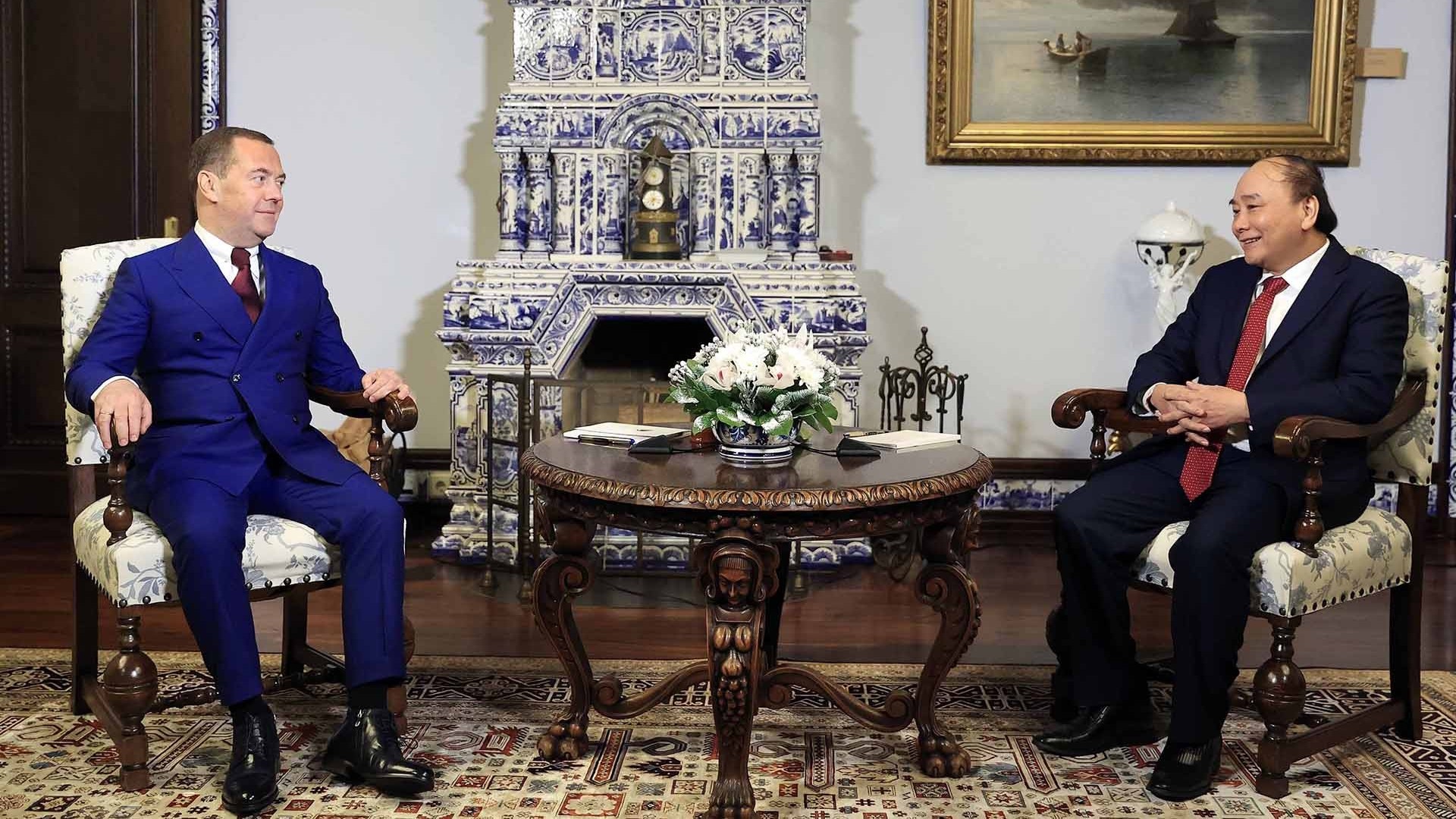 Chủ tịch nước Nguyễn Xuân Phúc hội kiến Phó Chủ tịch Hội đồng An ninh Nga