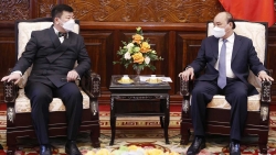 Chủ tịch nước Nguyễn Xuân Phúc tiếp các Đại sứ trình Quốc thư