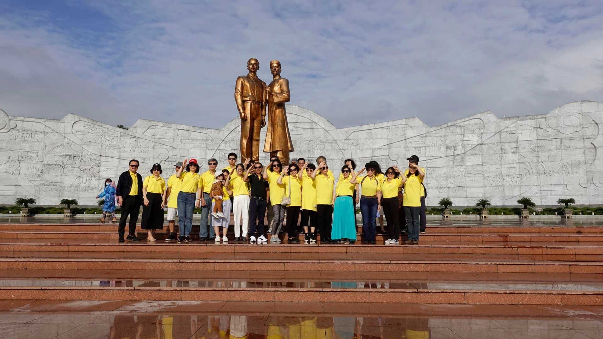 ‘Sống trọn vẹn ở Việt Nam’